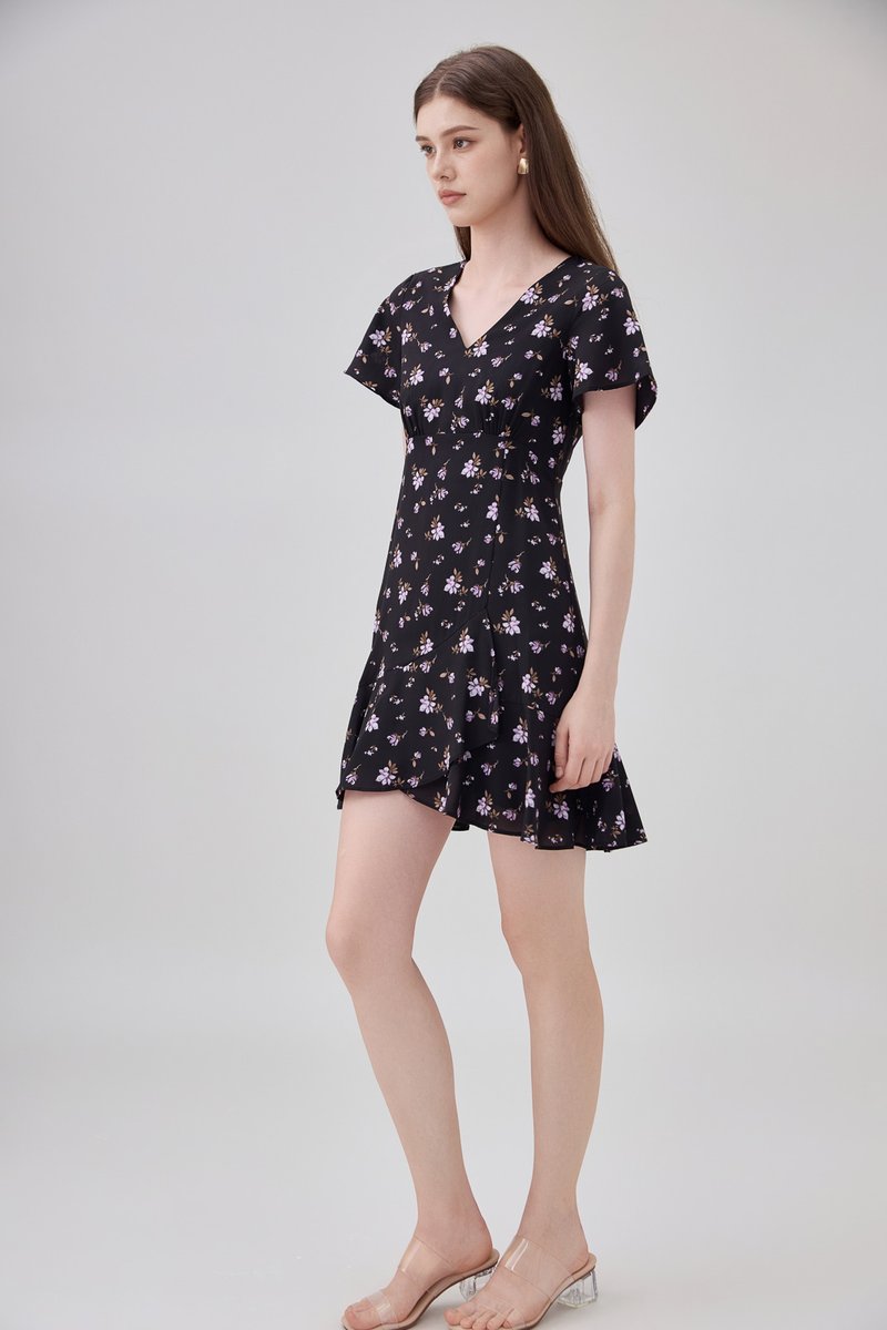 Aubrey Floral Ruffle Hem Dress In Black