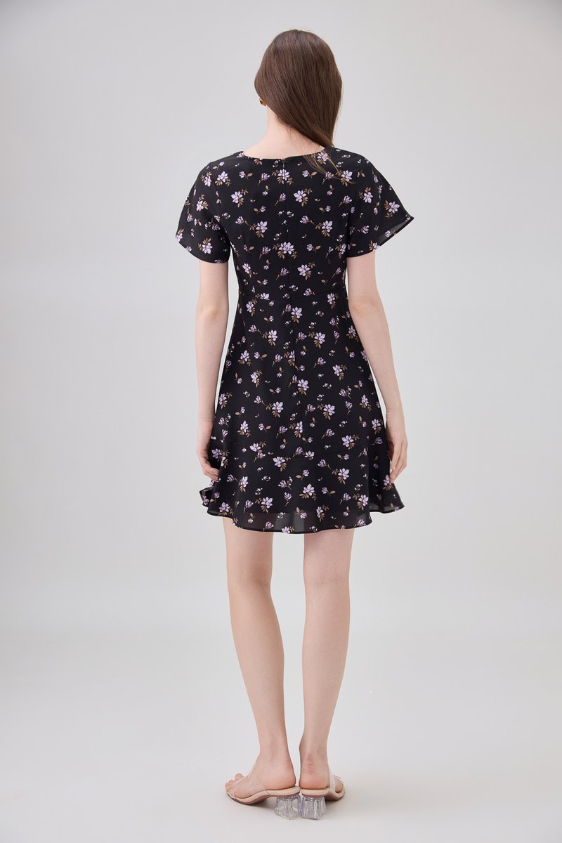 Aubrey Floral Ruffle Hem Dress In Black