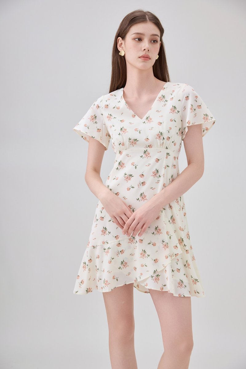 Aubrey Floral Ruffle Hem Dress In Cream