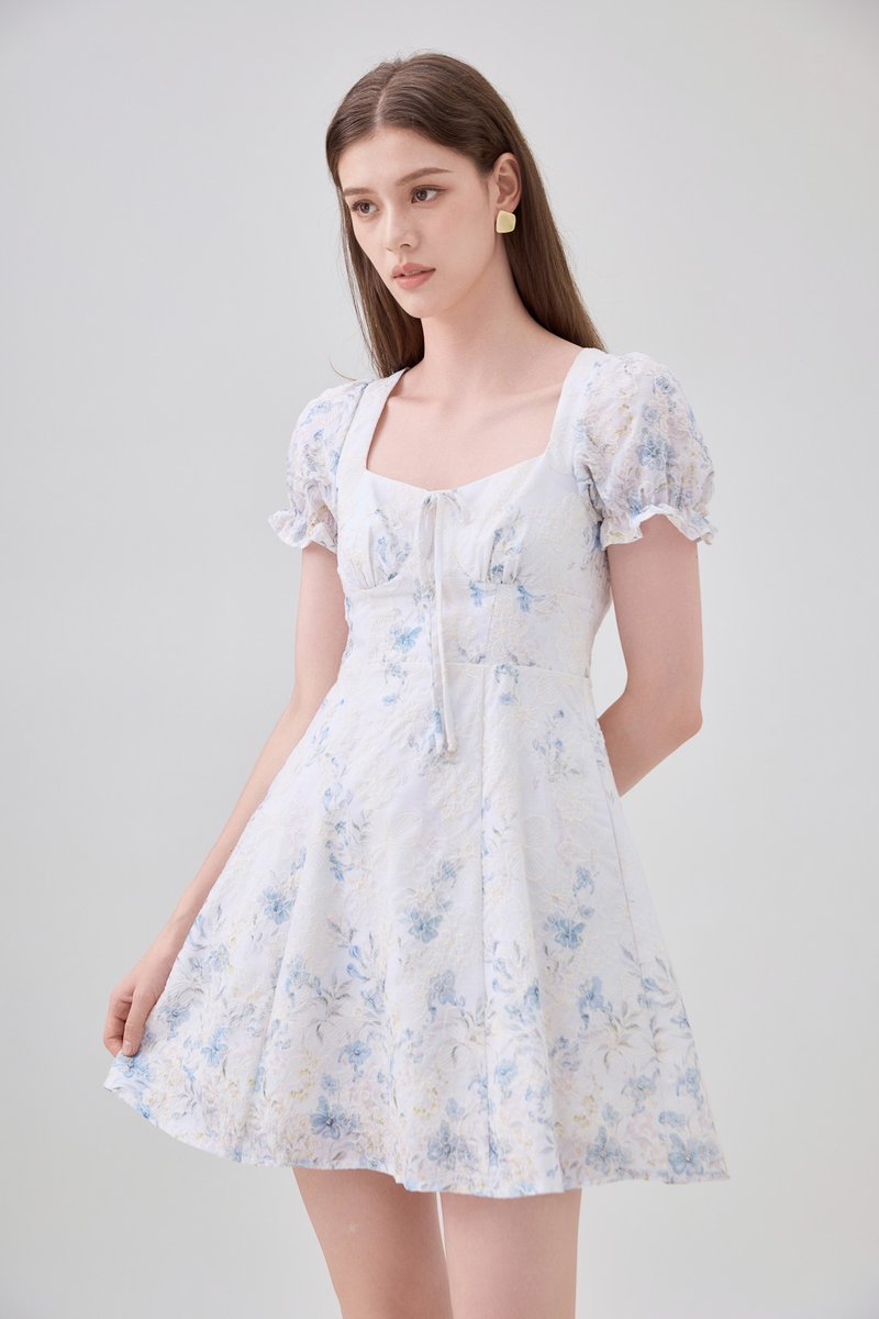 Elle Embroidery Floral Dress In Blue