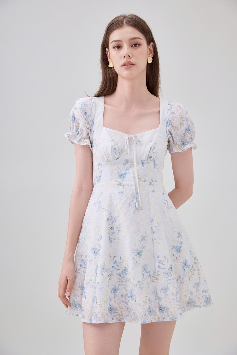 Elle Embroidery Floral Dress In Blue