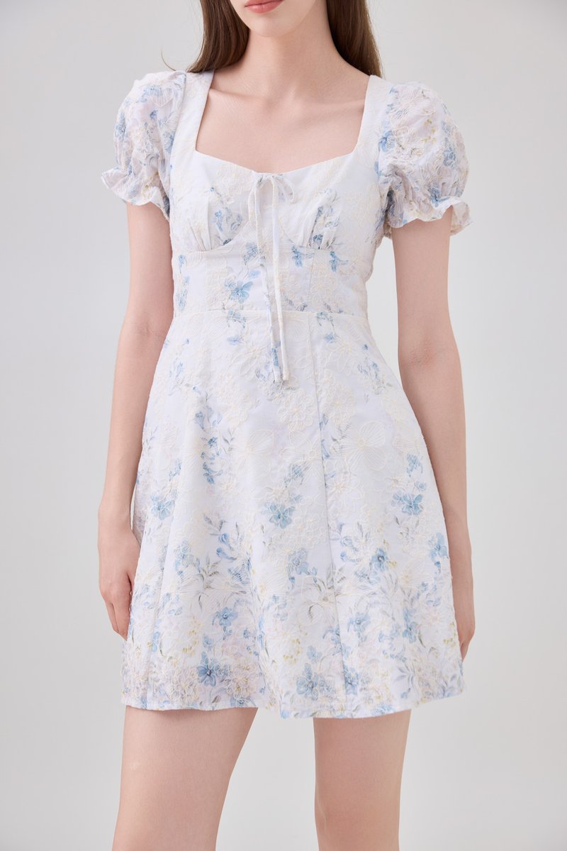 Elle Embroidery Floral Dress In Blue