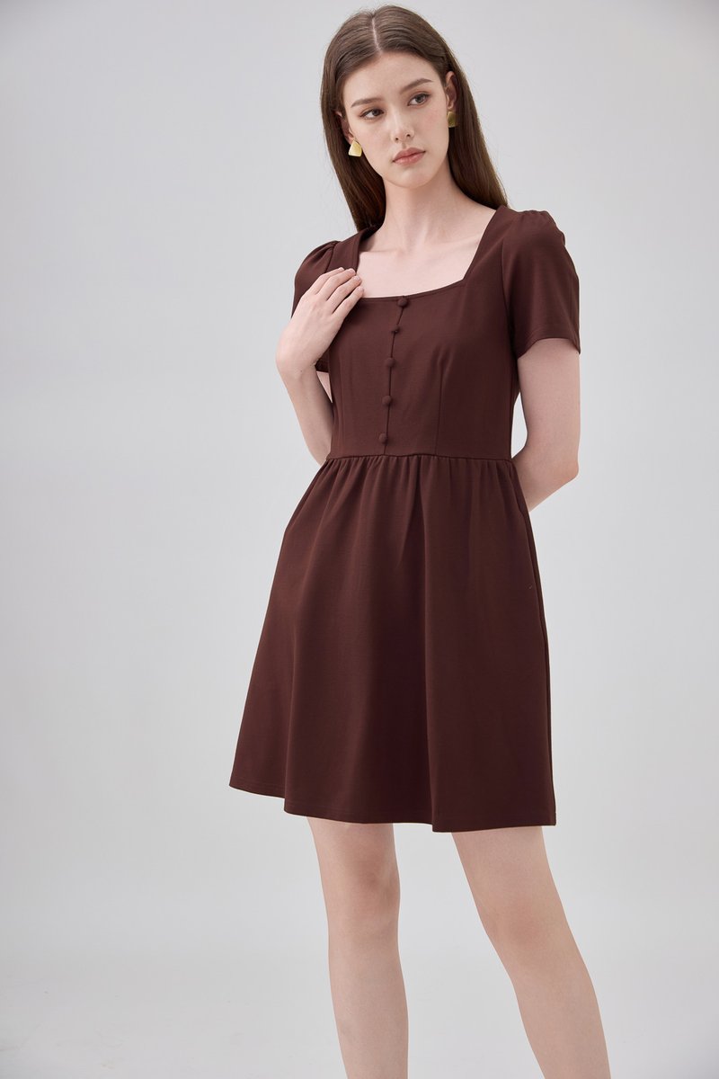 Noa Button Cotton Dress In Chocolate