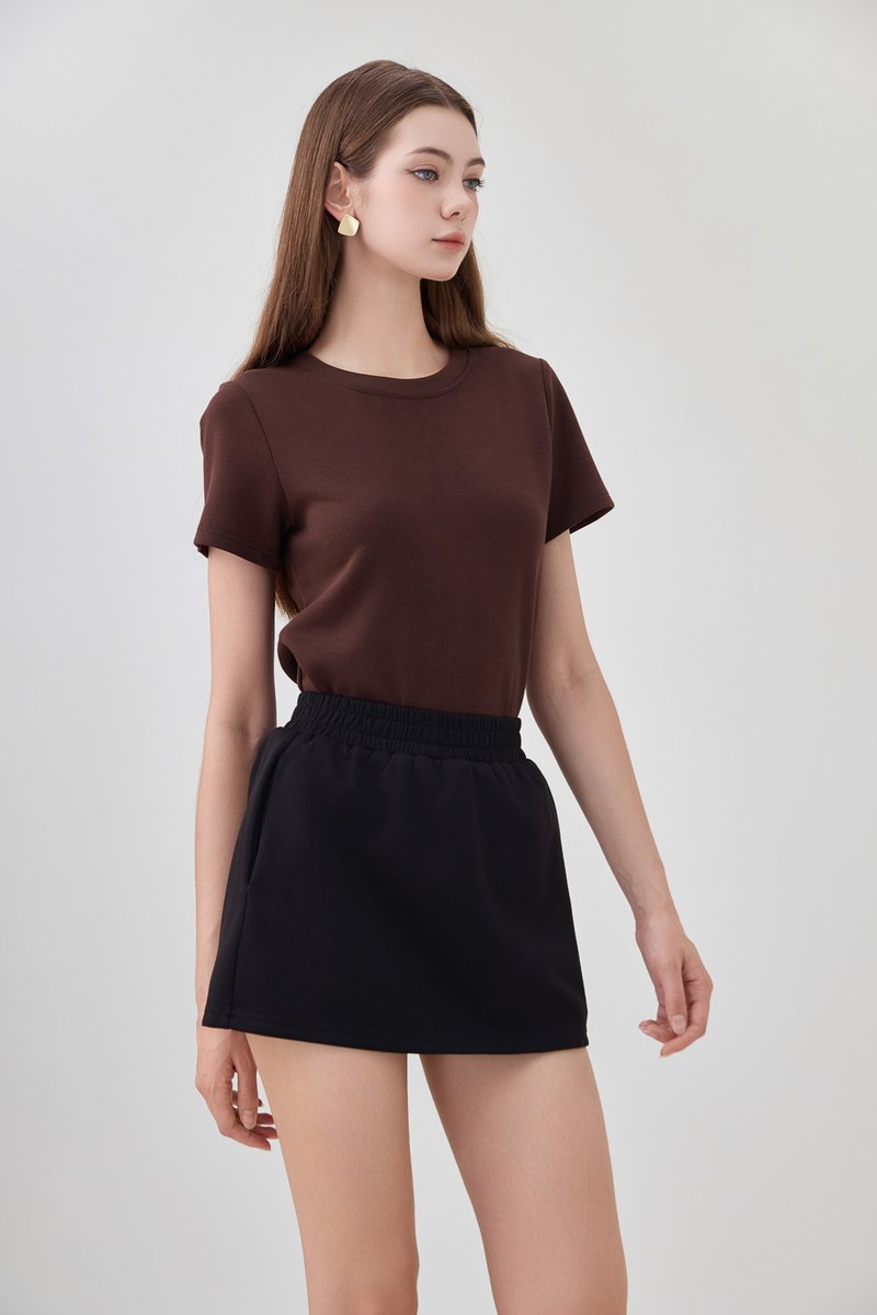 *GLACIER* Eliora Everyday Elastic Waist Skort in Black