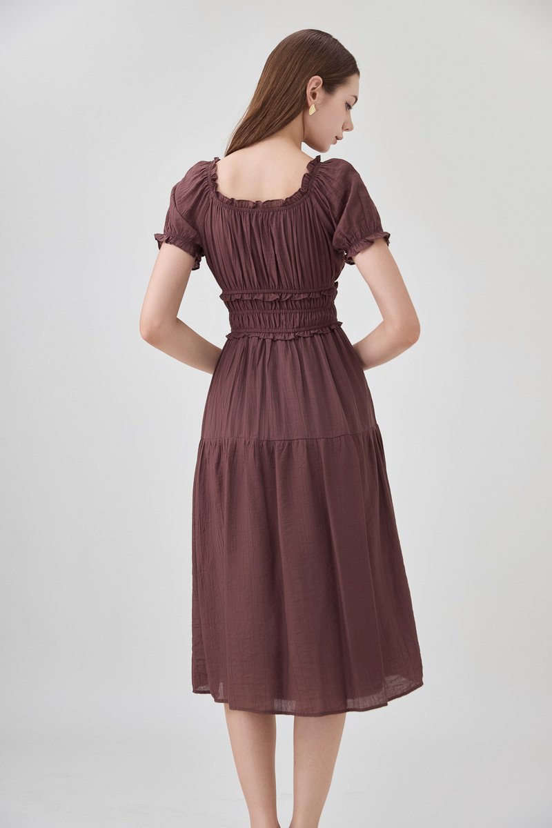 Gabriella Smocked Midi Dress In Chocolate Brown