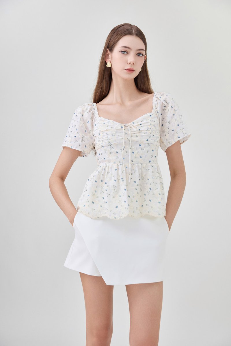 Adelyn Embroidery Sweetheart Ribbon Top In Blue Wildflower