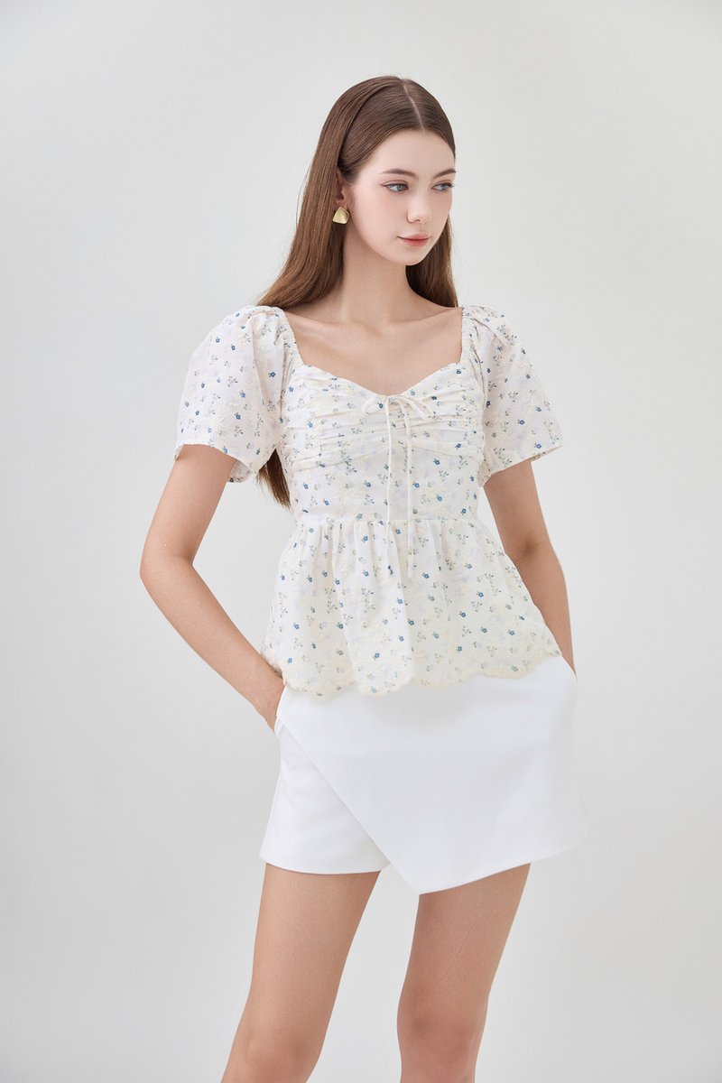 Adelyn Embroidery Sweetheart Ribbon Top In Blue Wildflower
