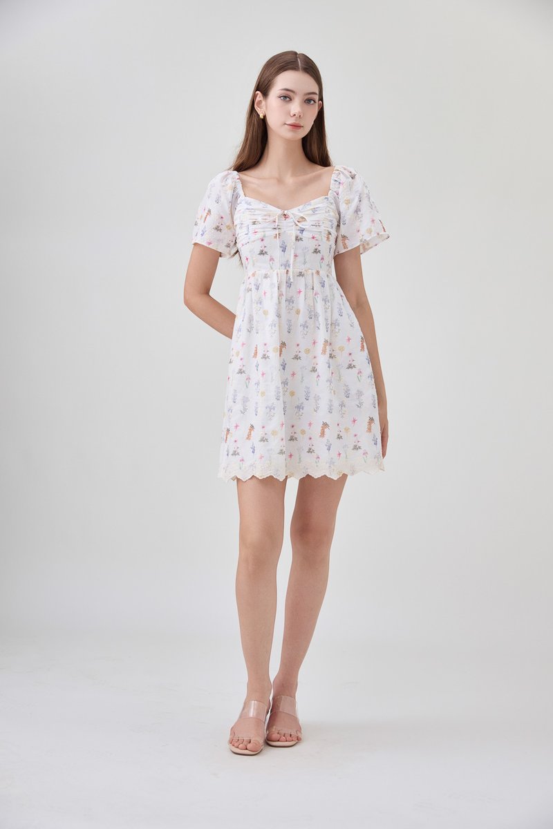 Adelyn Embroidery Sweetheart Ribbon Dress In Meadow Floral