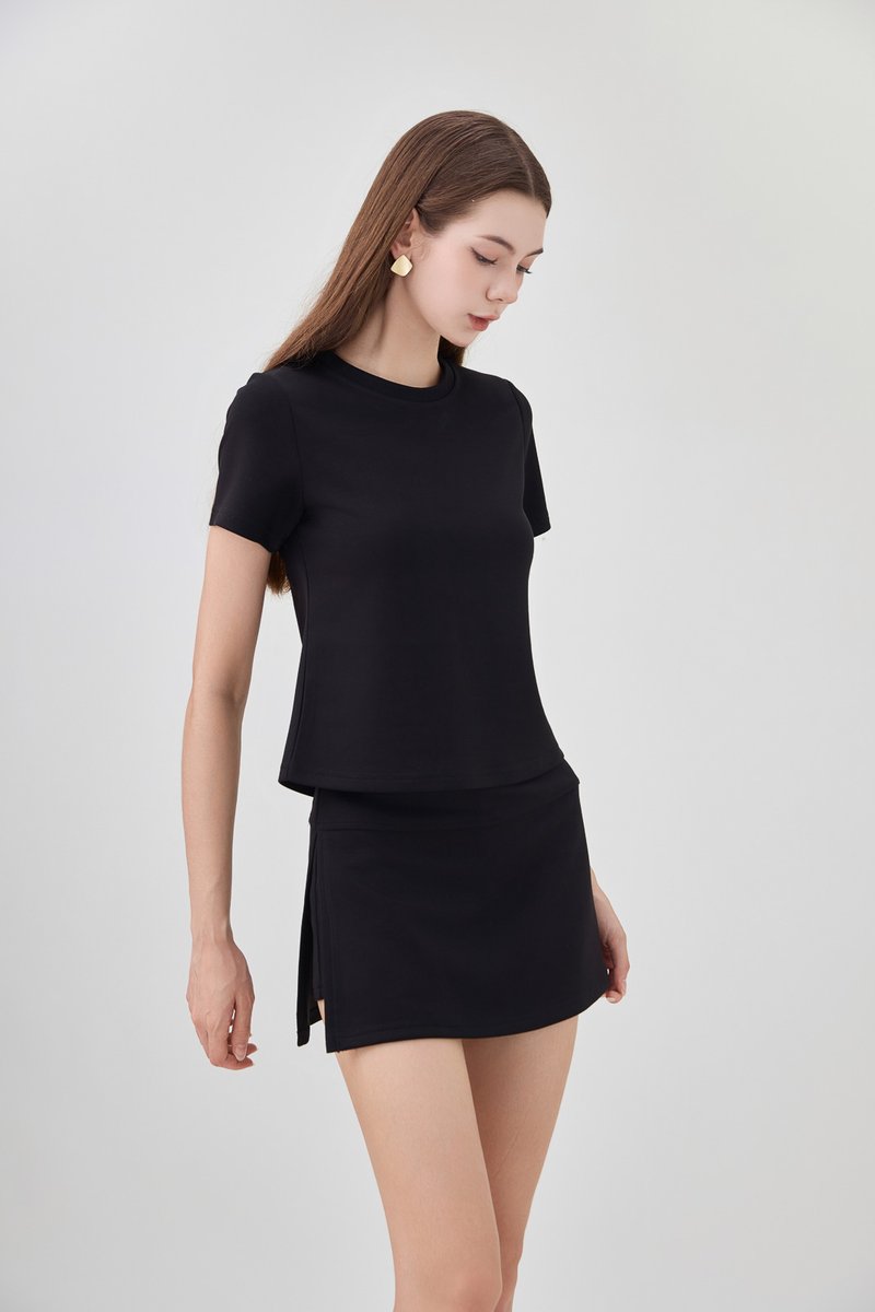 *GLACIER* Colbie Cotton Basic Top In Black