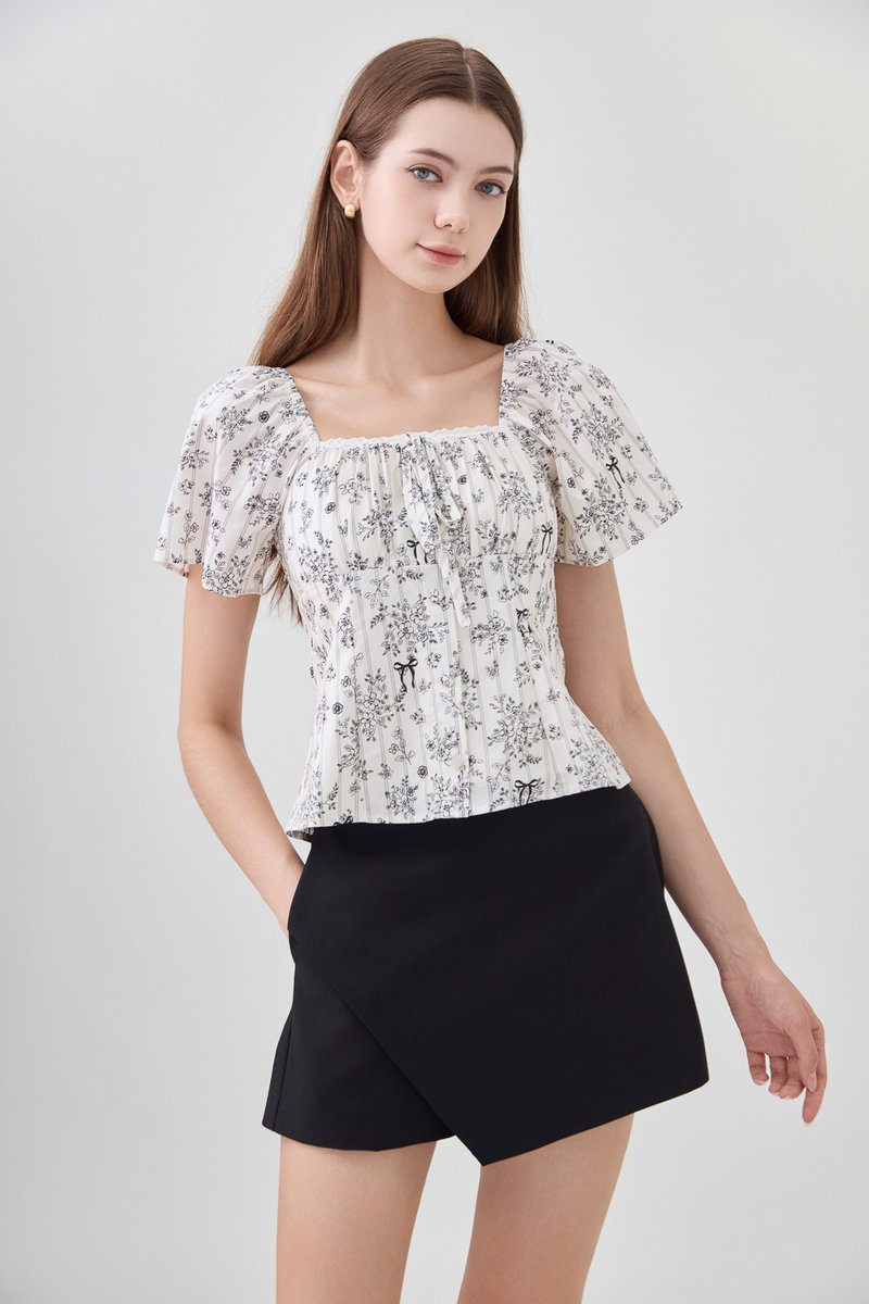 Bristol Printed Ruched Top In Black