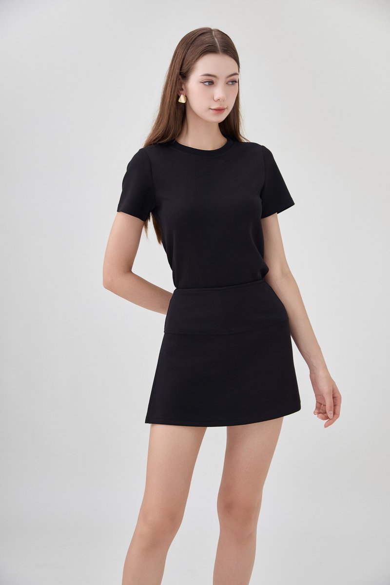 *GLACIER* Colbie Side Slit Skort In Black