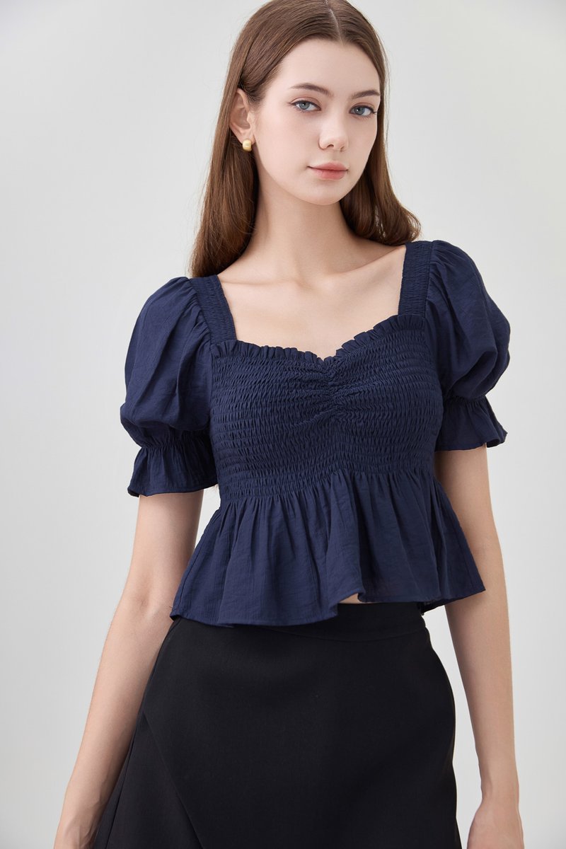 Ariyah Smocked Ruched Ruffles Top In Navy