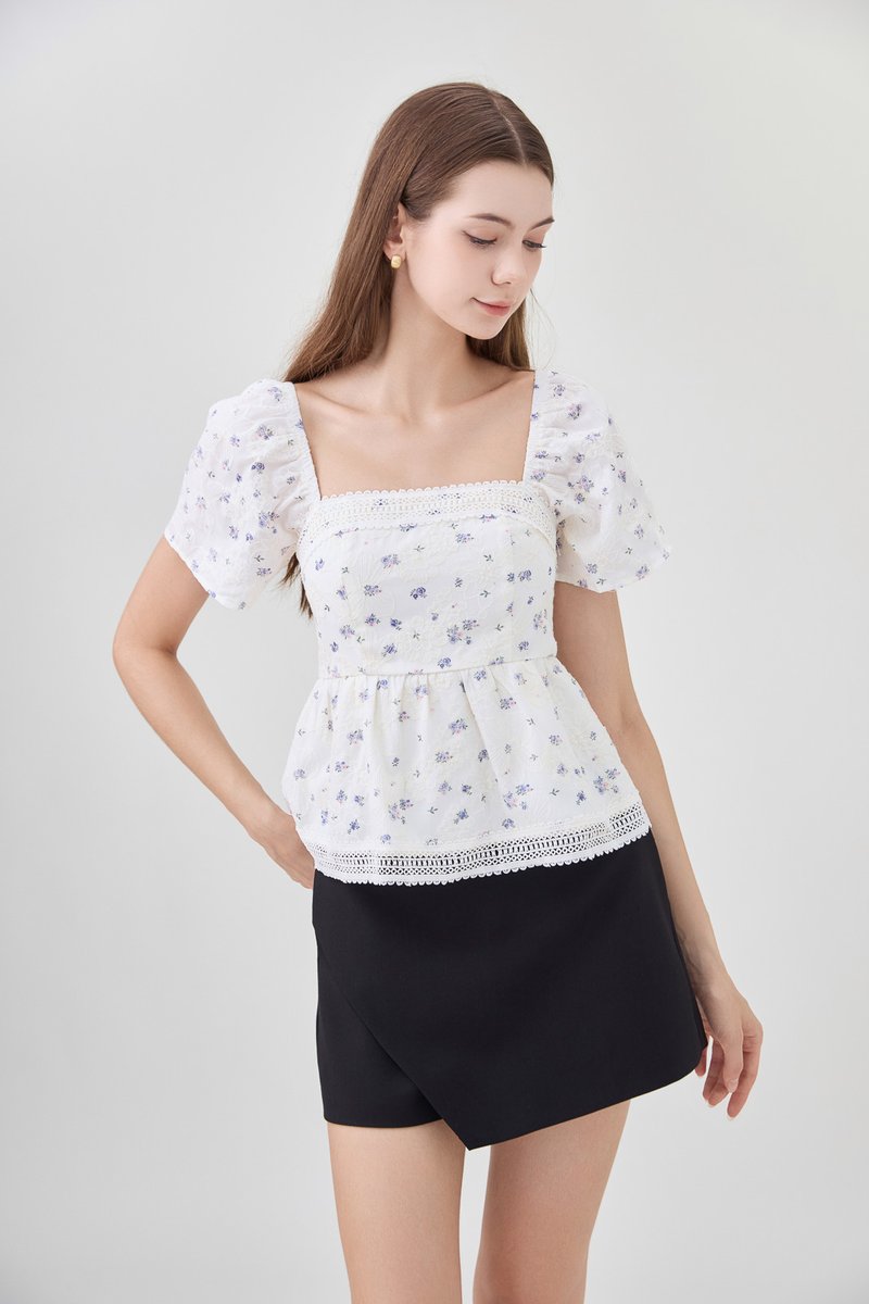 Alexandria Embroidery Babydoll Top In Lavender Bloom