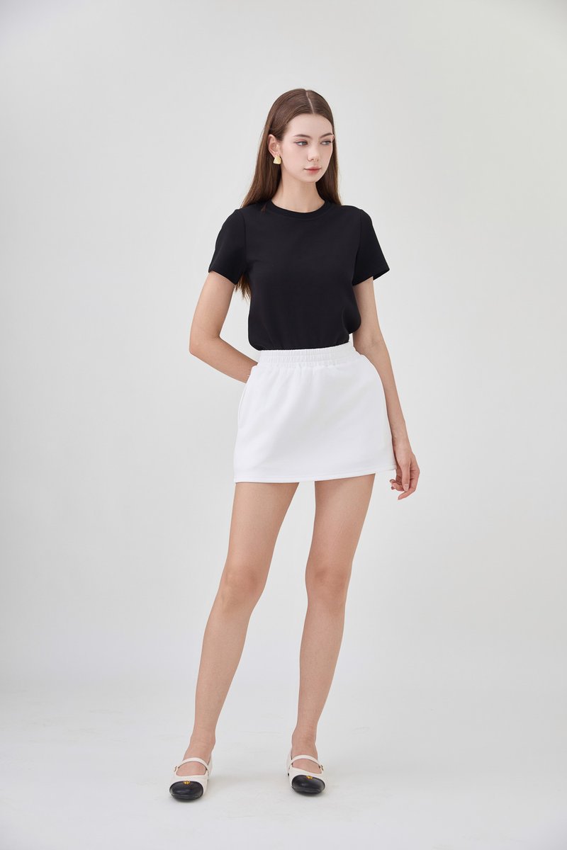 *GLACIER* Eliora Everyday Elastic Waist Skort In White