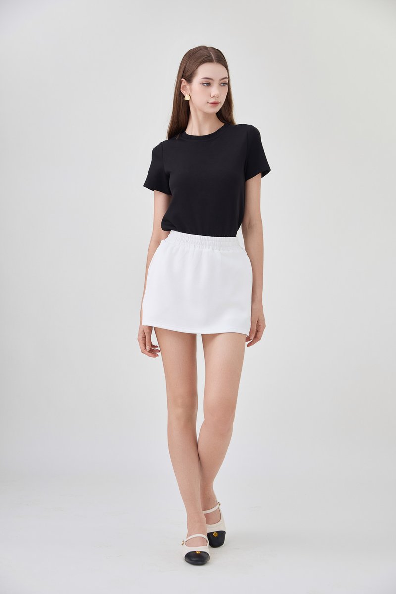*GLACIER* Eliora Everyday Elastic Waist Skort In White
