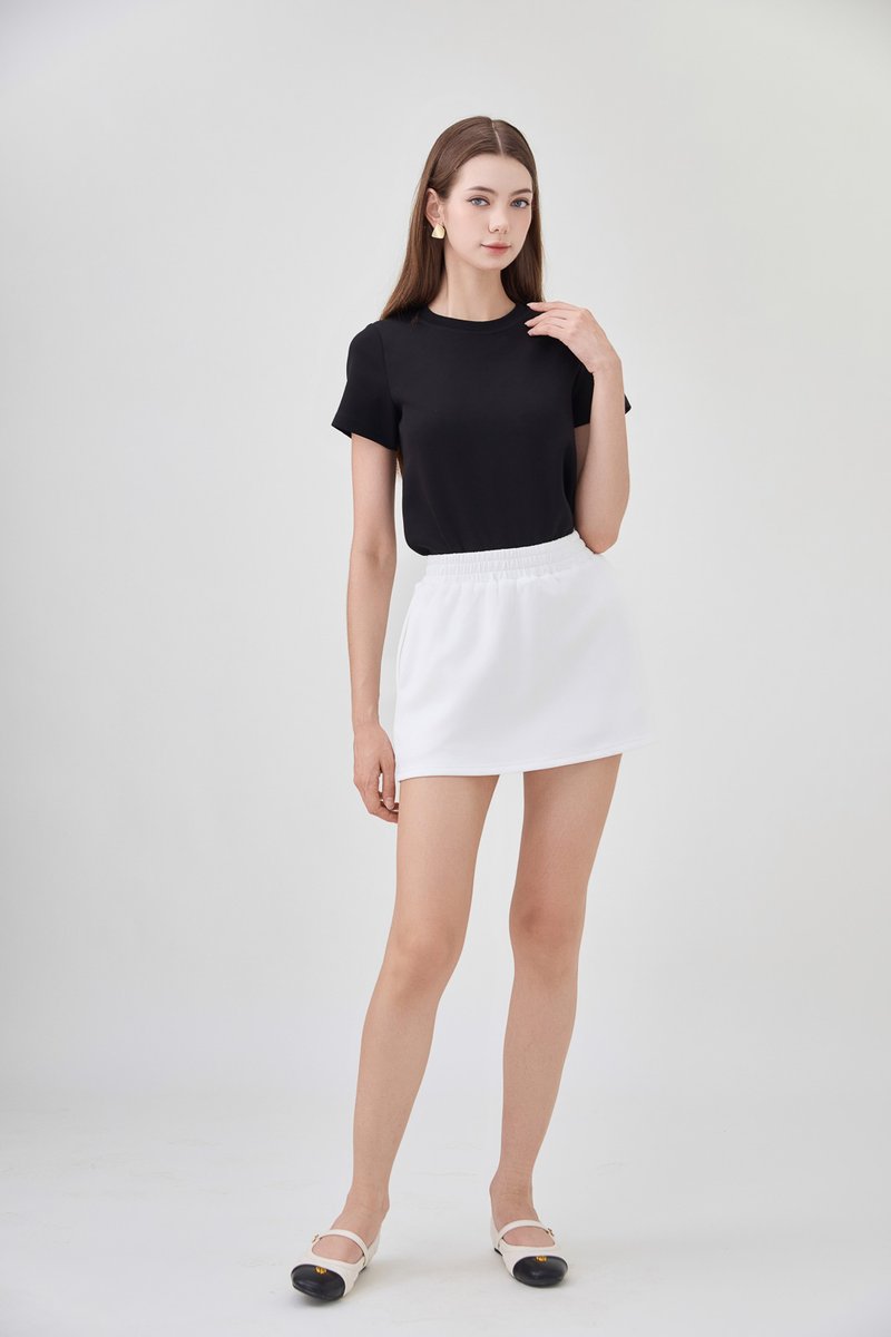 *GLACIER* Eliora Everyday Elastic Waist Skort In White