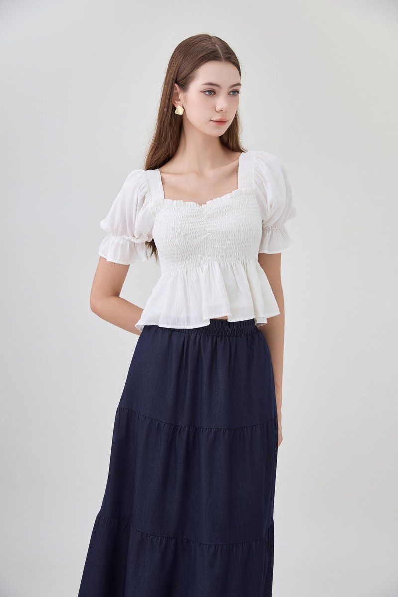 Ariyah Smocked Ruched Ruffles Top In White