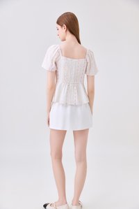 Charleigh Garden Peplum Top In Blush Pink