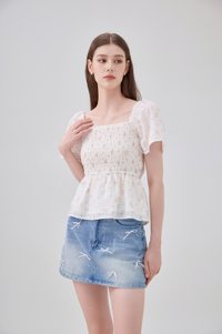 Jimena Smocked Floral Babydoll Top In Pink
