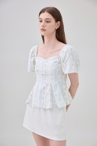 Lillie Panelled Sweetheart Floral Top In Floral Stripe