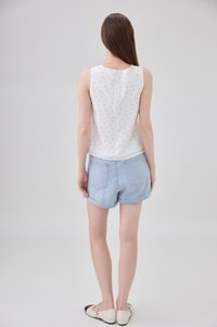 Eleanora Pintuck Floral Button Top In White