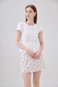 Kimber Eyelet Floral Skort
