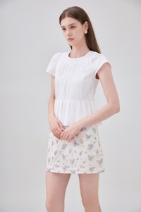 Kimber Eyelet Floral Skort