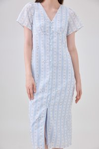 Elouise Eyelet Floral Button Midi Dress In Blue