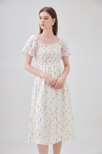 Emi Smocked Floral Midi Tier Dress In Cream