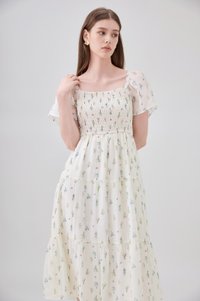 Emi Smocked Floral Midi Tier Dress In Cream