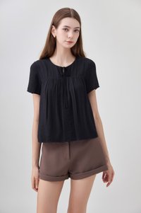 Belen Ribbon Textured Top In Black