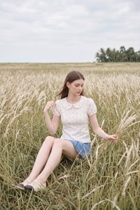Ensley Pointelle Fleur Peter Pan Top In Cream