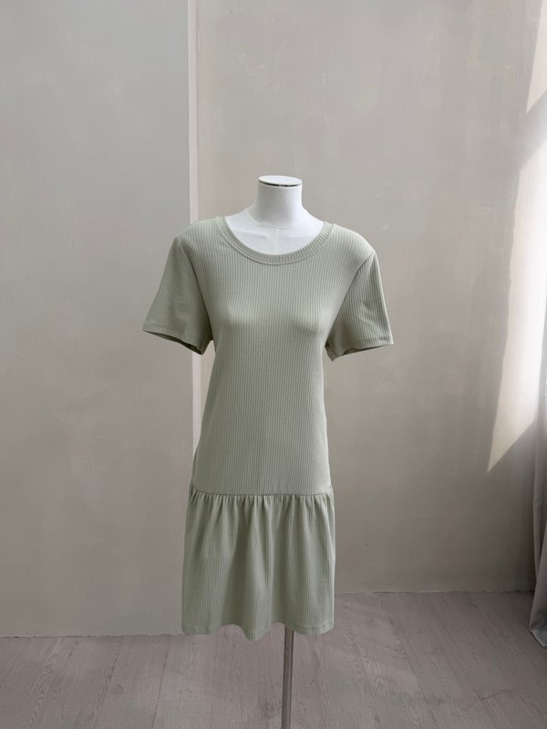 Novita Ribbed Dropwaist Dress In Avocado(XL)