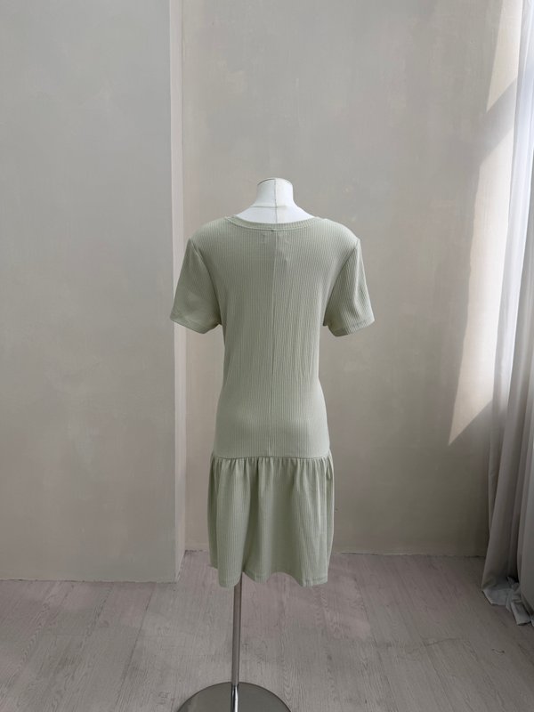 Novita Ribbed Dropwaist Dress In Avocado(XL)