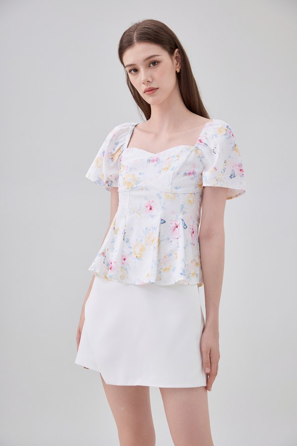 Oakleigh Panelled Sweetheart Floral Top In Watercolour Floral