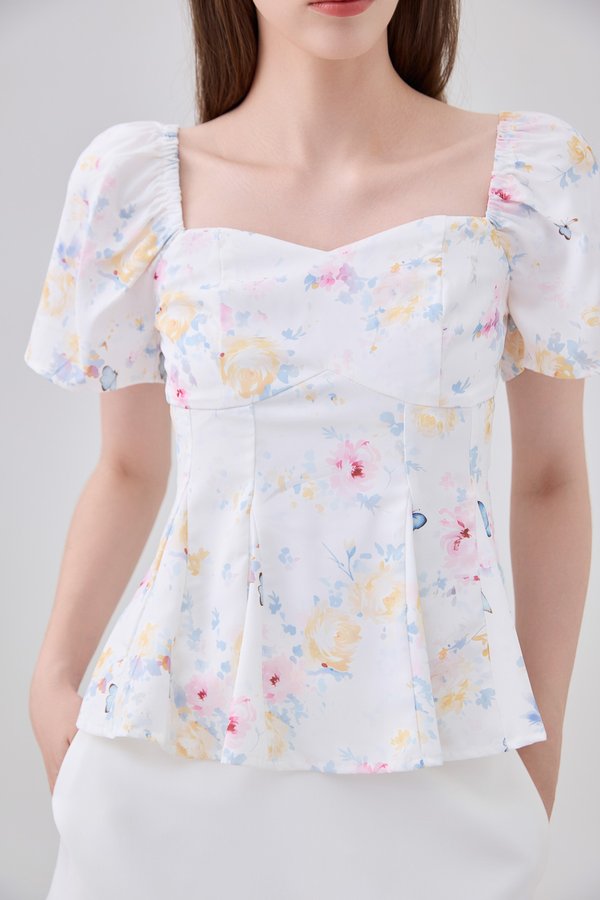 Oakleigh Panelled Sweetheart Floral Top In Watercolour Floral