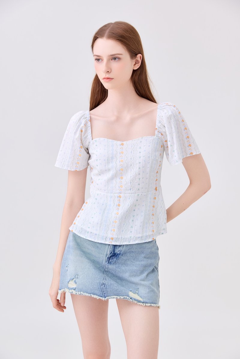 Charleigh Garden Peplum Top In Soft Blue
