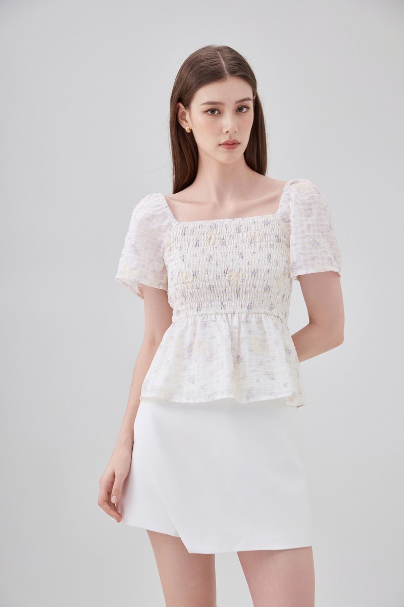 Jimena Smocked Floral Babydoll Top In Purple