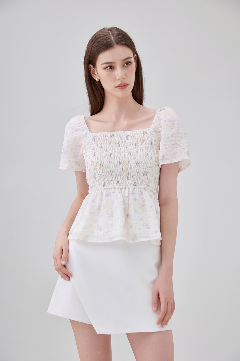 Jimena Smocked Floral Babydoll Top In Purple