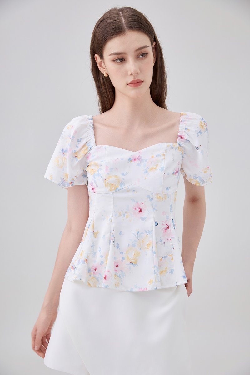 Oakleigh Panelled Sweetheart Floral Top In Watercolour Floral