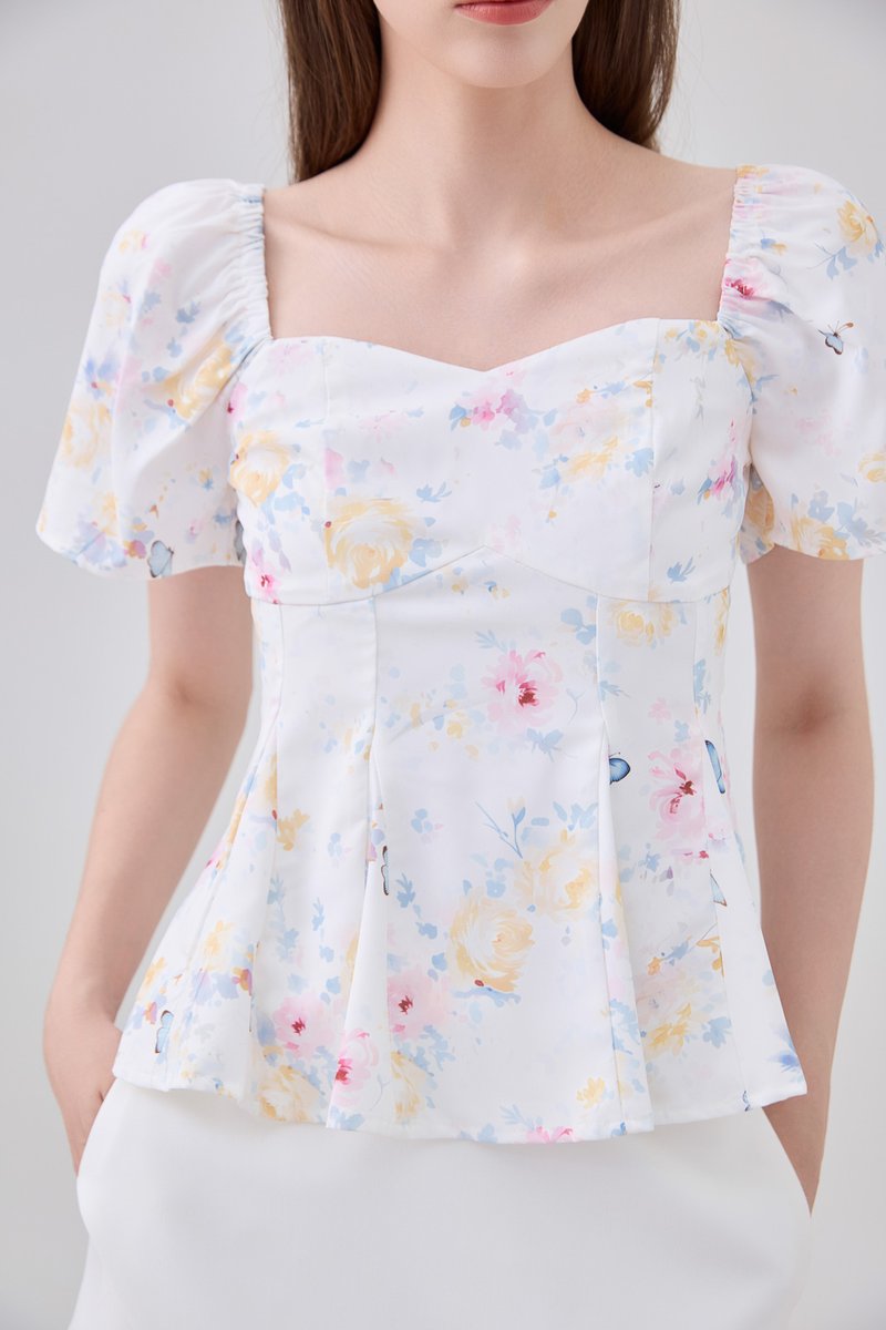 Oakleigh Panelled Sweetheart Floral Top In Watercolour Floral