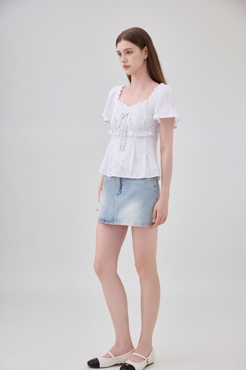 Laurel Gingham Floral Ribbon Top In Lilac