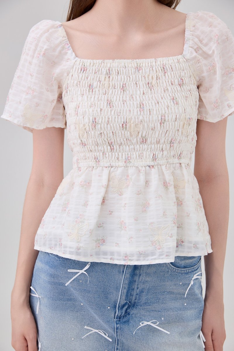Jimena Smocked Floral Babydoll Top In Pink