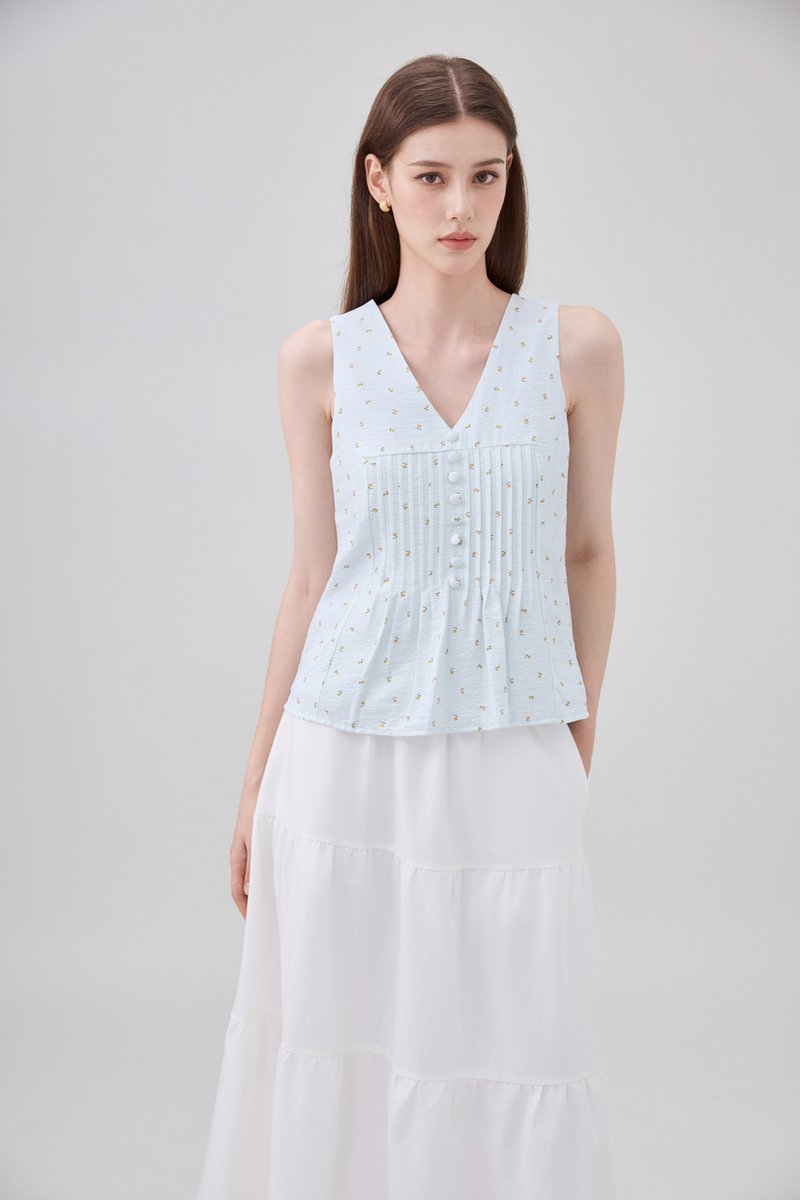 Eleanora Pintuck Floral Button Top In Tiffany Blue