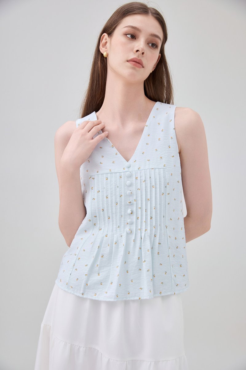 Eleanora Pintuck Floral Button Top In Tiffany Blue