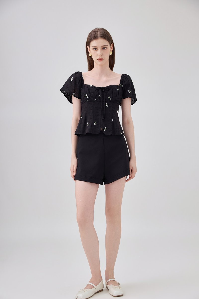 Mariel Swiss Dot Ruched Floral Top In Black