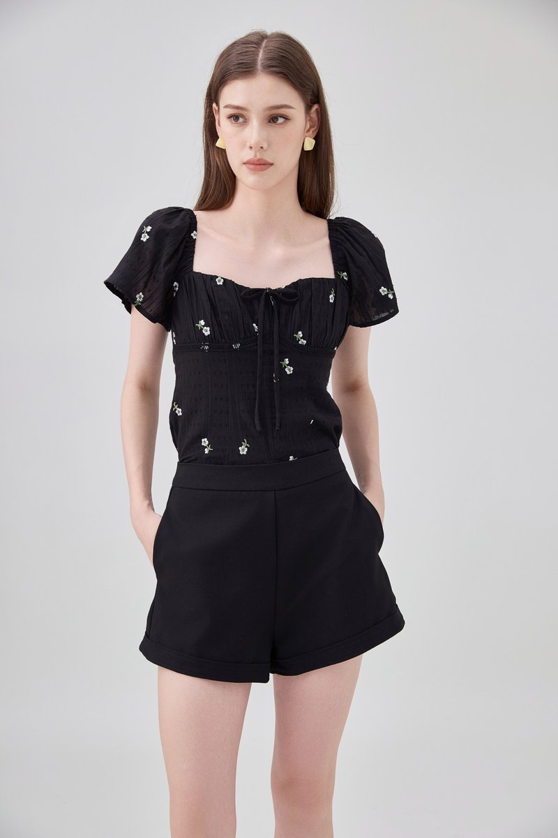 Mariel Swiss Dot Ruched Floral Top In Black