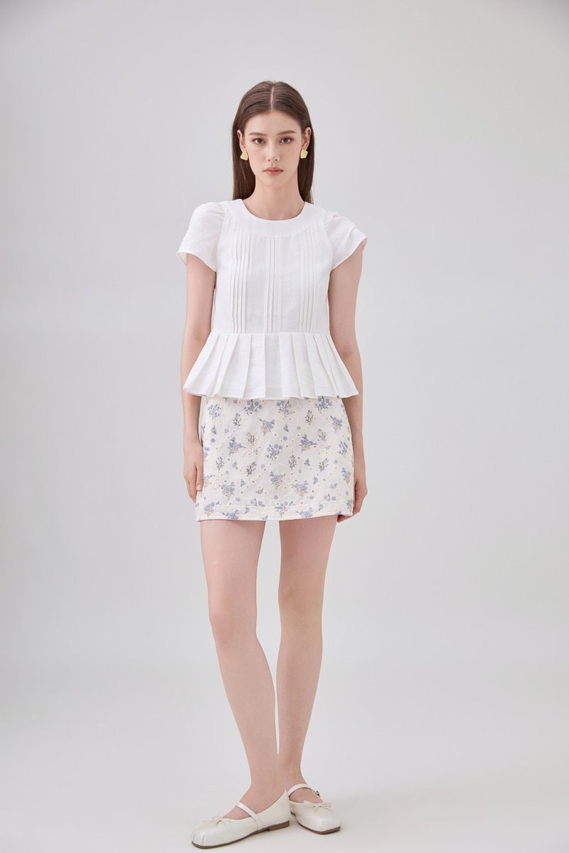 Kimber Eyelet Floral Skort
