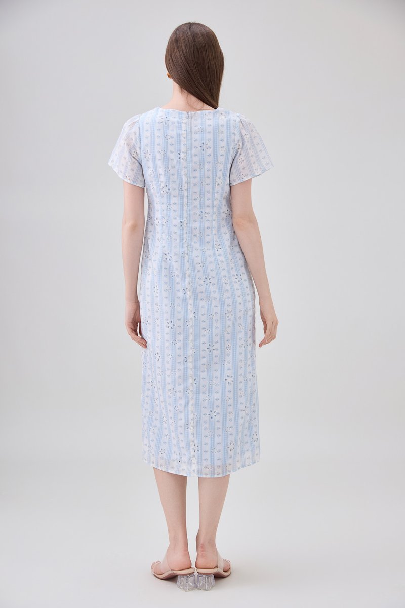 Elouise Eyelet Floral Button Midi Dress In Blue