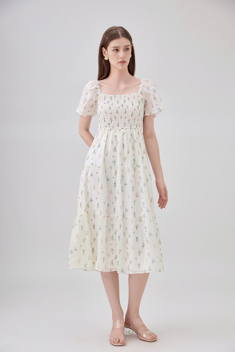 Emi Smocked Floral Midi Tier Dress In Cream